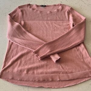 NWOT Cable & Gauge Long Sleeve Sweater size L